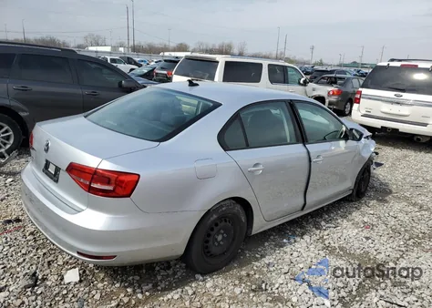 2015 Volkswagen Jetta Base z USA, uszkodzony, nr VIN 3VW2K7AJ8FM339871